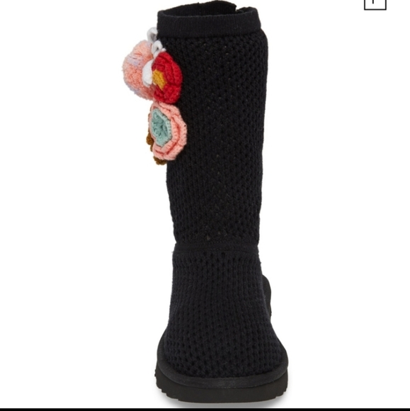 Ugg Classic Crochet Flower Power Boots - Picture 3 of 10